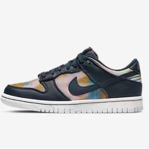 Nike Dunk Low SE